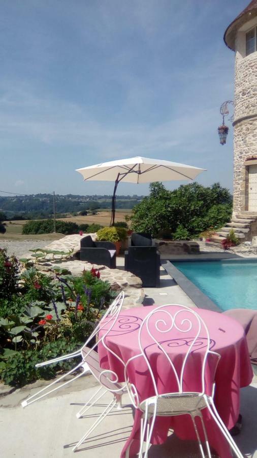 La Tour De Quinsonnas Bed & Breakfast Serezin-de-la-Tour Bagian luar foto